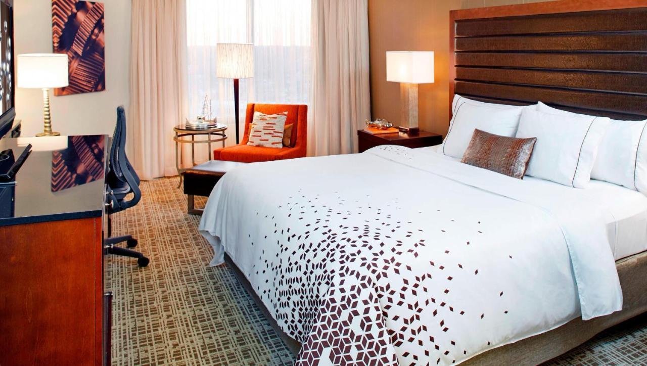 Renaissance St. Louis Airport Hotel Berkeley Kültér fotó